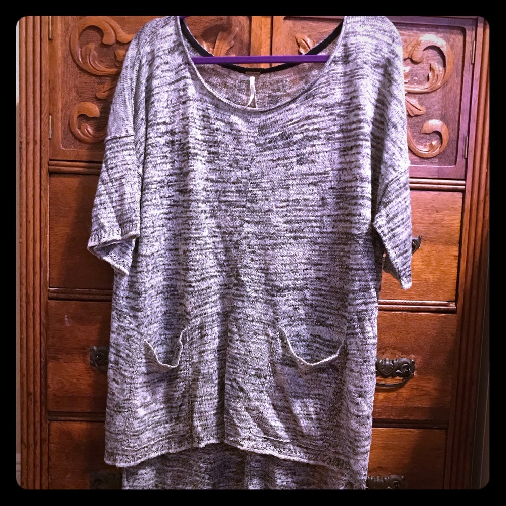 NWOT Free People Linen Tunic Sweater